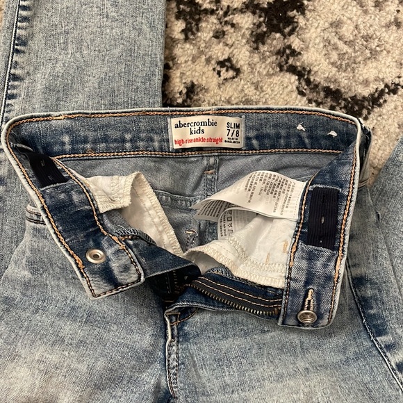Abercrombie Kids high-rise ankle straight jean size 7/8 slim short - Picture 5 of 5